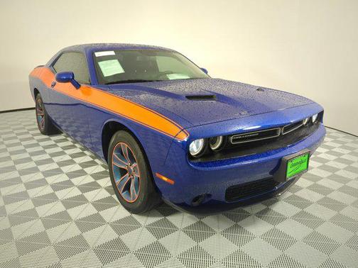 2022 Dodge Challenger SXT