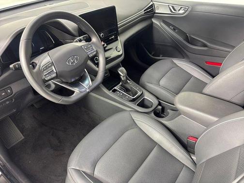 2022 Hyundai IONIQ Hybrid Limited