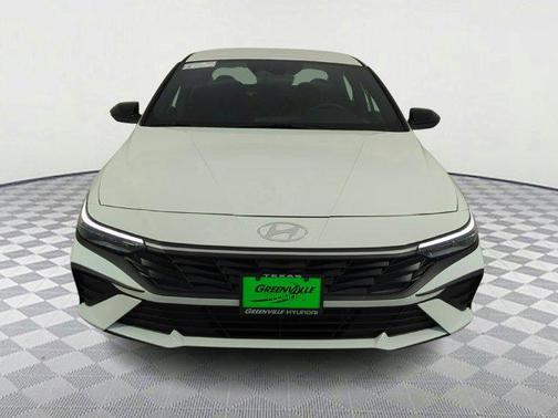 2025 Hyundai ELANTRA HEV SEL Sport