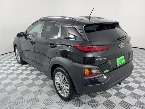2021 Hyundai KONA SEL