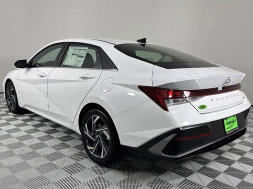 2025 Hyundai ELANTRA HEV Limited