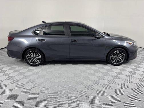 2022 Kia Forte GT-Line