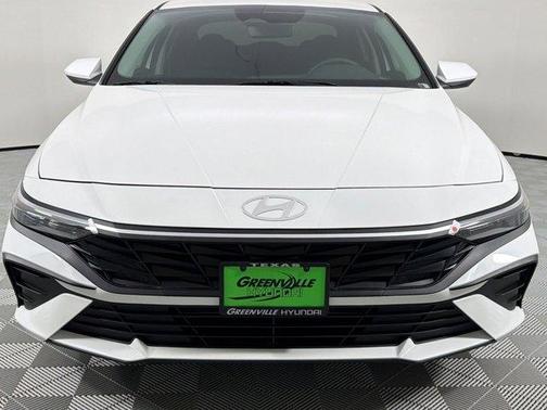 Serenity White Pearl 2026 Hyundai ELANTRA SE