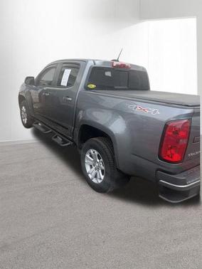 Satin Steel Metallic 2022 Chevrolet Colorado LT