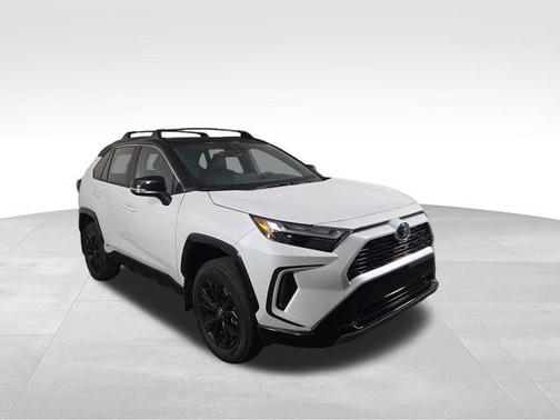 2024 Toyota RAV4 Hybrid SE