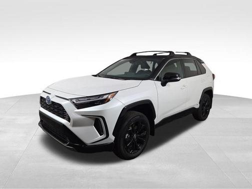 2024 Toyota RAV4 Hybrid SE