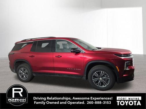 2025 Chevrolet Traverse LT