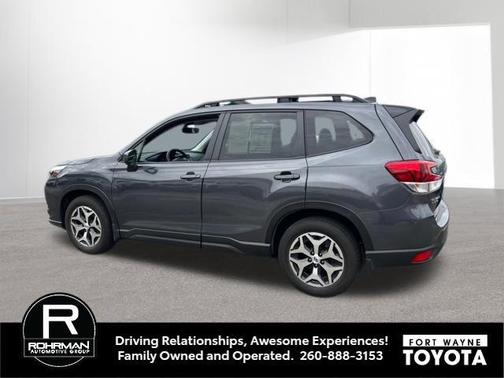 Magnetite Gray Metallic 2024 Subaru Forester Premium