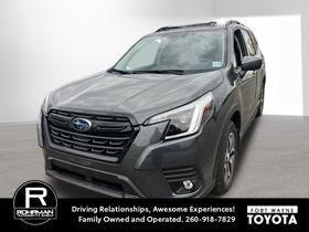 Magnetite Gray Metallic 2024 Subaru Forester Premium