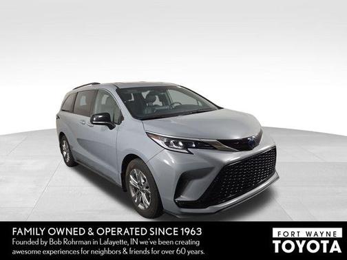2023 Toyota Sienna XSE 7 Passenger