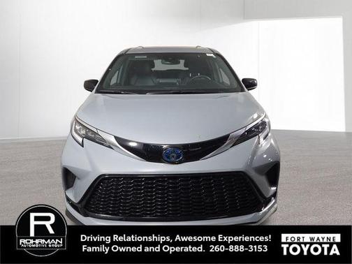 2023 Toyota Sienna XSE 7 Passenger