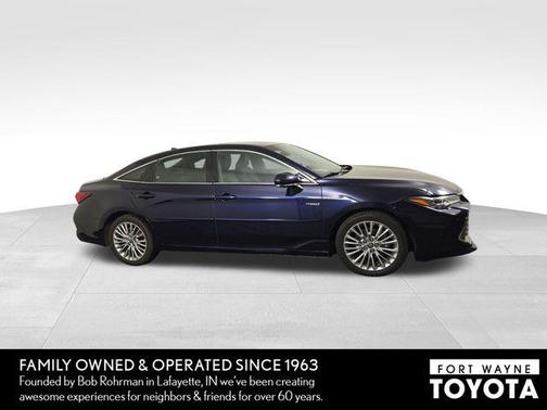 2021 Toyota Avalon Hybrid Limited