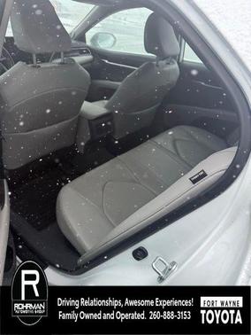 2022 Toyota Camry Hybrid XLE