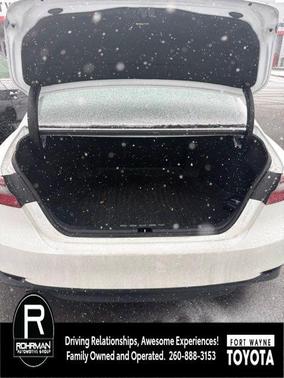 2022 Toyota Camry Hybrid XLE