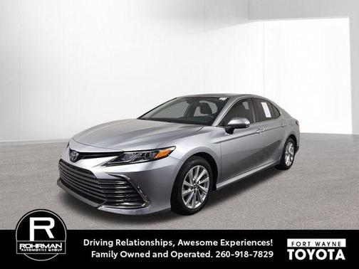 Celestial Silver Metallic 2023 Toyota Camry LE