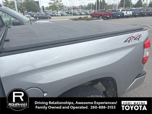 Silver Sky Metallic 2016 Toyota Tundra SR5