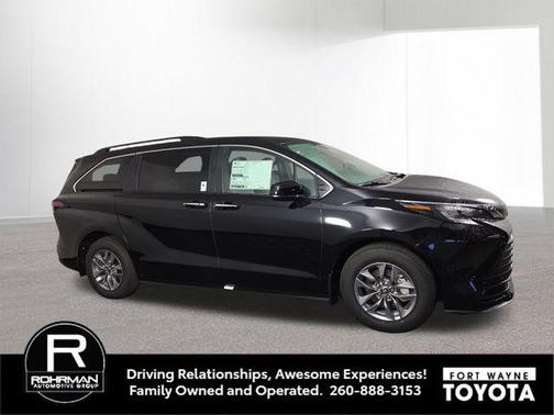 2025 Toyota Sienna XLE 7 Passenger
