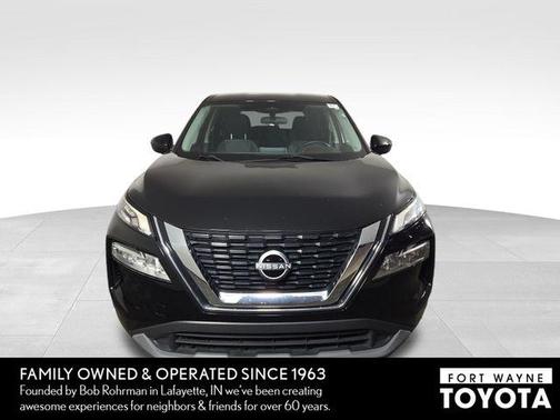 Super Black 2023 Nissan Rogue SV