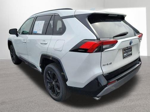 Wind Chill Pearl 2023 Toyota RAV4 Hybrid SE