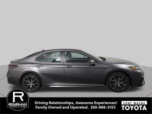 Predawn Gray Mica 2022 Toyota Camry SE