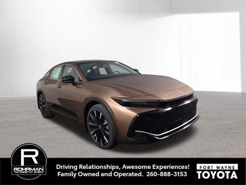 Bronze Age 2026 Toyota Crown Platinum