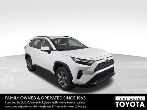 2025 Toyota RAV4 Hybrid XLE