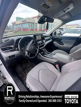 2023 Toyota Highlander LE