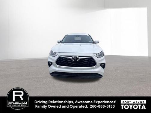 2023 Toyota Highlander LE