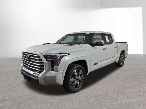 2024 Toyota Tundra Hybrid Capstone