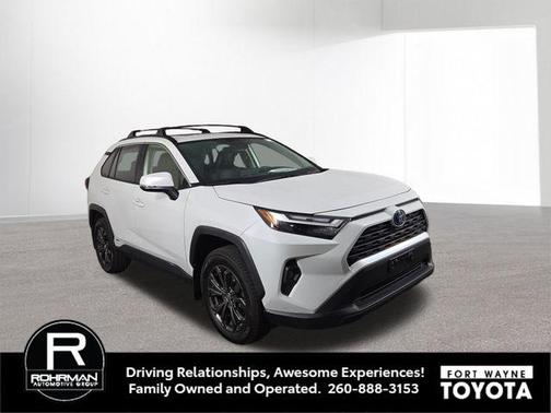 2023 Toyota RAV4 Hybrid XLE Premium