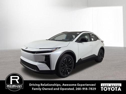Wind Chill Pearl 2026 Toyota C-HR XSE