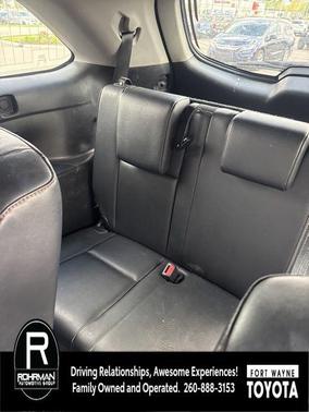 Midnight Black Metallic 2019 Toyota Highlander XLE