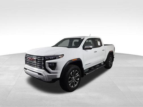 Summit White 2023 GMC Canyon Denali