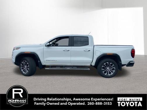 Summit White 2023 GMC Canyon Denali