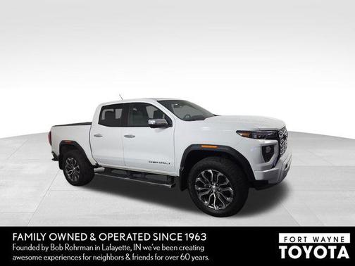 Summit White 2023 GMC Canyon Denali
