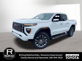 Summit White 2023 GMC Canyon Denali