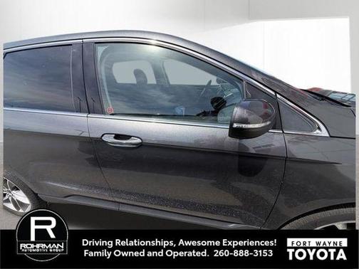 MAGNETIC 2018 Ford Edge Titanium
