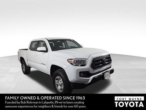Ice Cap 2023 Toyota Tacoma SR5