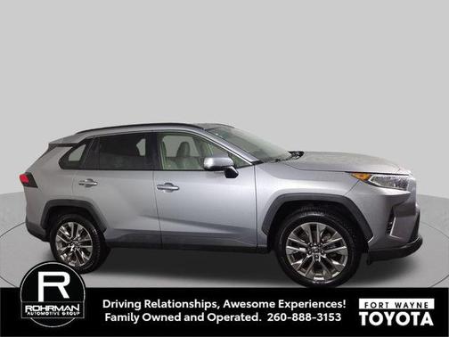 Silver Sky Metallic 2021 Toyota RAV4 XLE Premium