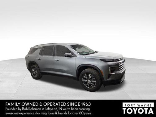 2024 Chevrolet Traverse LT