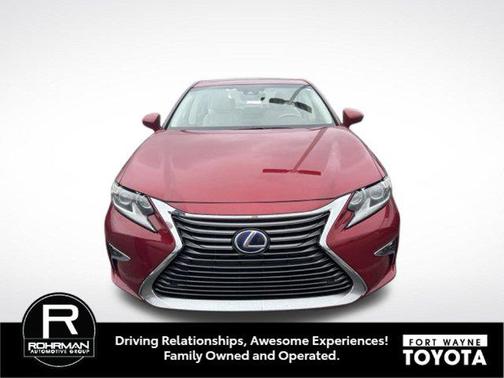 Matador Red Mica 2016 Lexus ES 300h Base