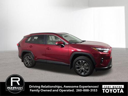 2025 Toyota RAV4 Hybrid XLE Premium
