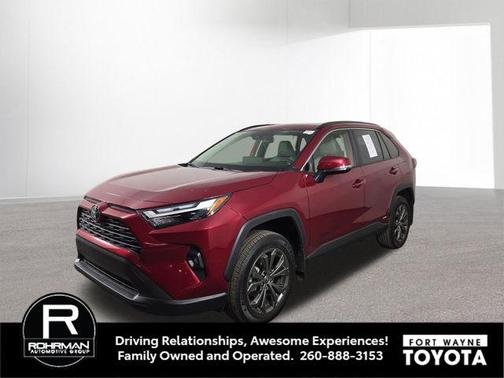 2025 Toyota RAV4 Hybrid XLE Premium
