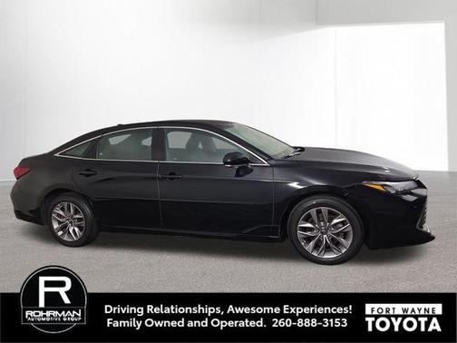 2019 Toyota Avalon XLE