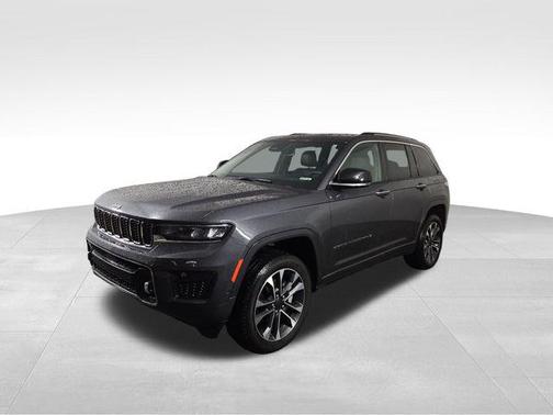 2022 Jeep Grand Cherokee Overland