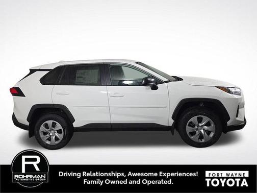 Ice Cap 2025 Toyota RAV4 LE