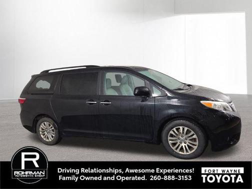 2017 Toyota Sienna XLE Premium