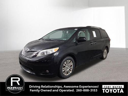 2017 Toyota Sienna XLE Premium
