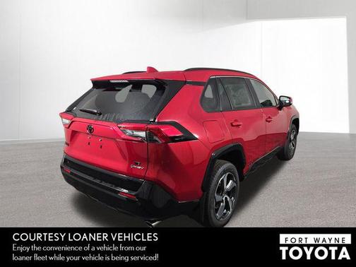 2025 Toyota RAV4 Hybrid SE