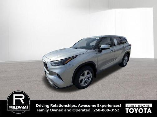 2024 Toyota Highlander LE